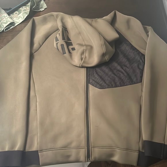 Puma Hoodie - Picture 2 of 3